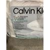 Image 2 : Calvin Klein Premium Luxury Pillows King size
