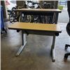 Image 3 : 28.5 INCH HAND CRANK ADJUSTBAE HEIGHT DESK W/  ADJUSTABLE HEIGHT SHELF FOR KEYBOARD OR MONITOR