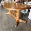 Image 2 : OAK DINING TABLE