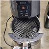 Image 2 : NINJA AIR FRYER AND AUTO IQ BLENDER BOTH TESTED  AND WORKING