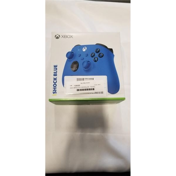 XBOX WIRELESS CONTROLLER - TESTED WORKING, RETAIL  $74