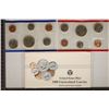 Image 1 : 1988 US MINT SET (UNC) P/D (WITH ENVELOPE)