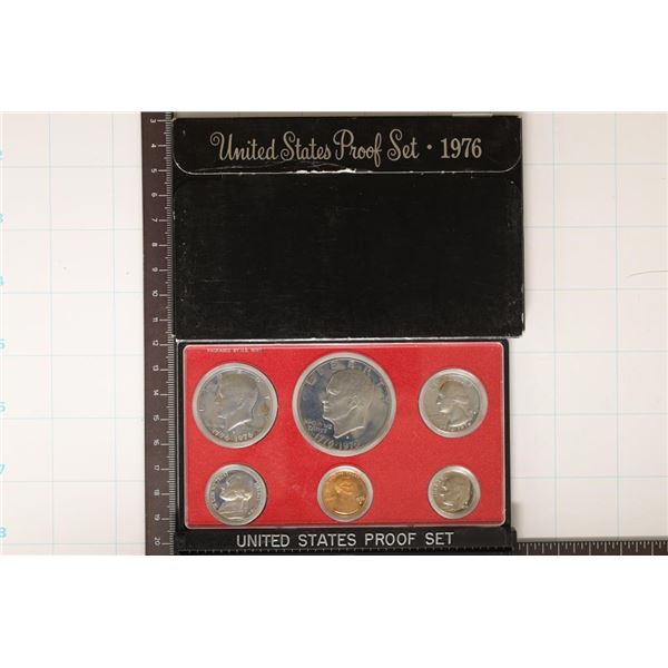 1976 US PROOF SET (WITH BOX)