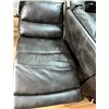 Image 8 : Leather Sectional Couch