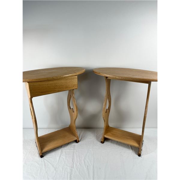 2 Side Tables