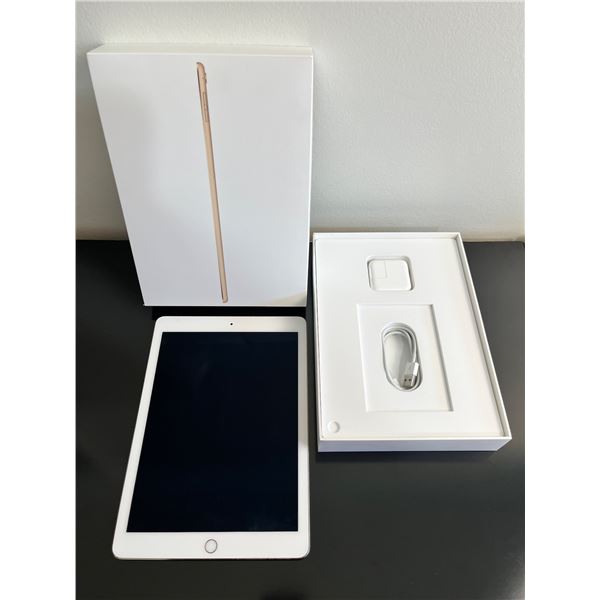 I-Pad Pro Model #A1673