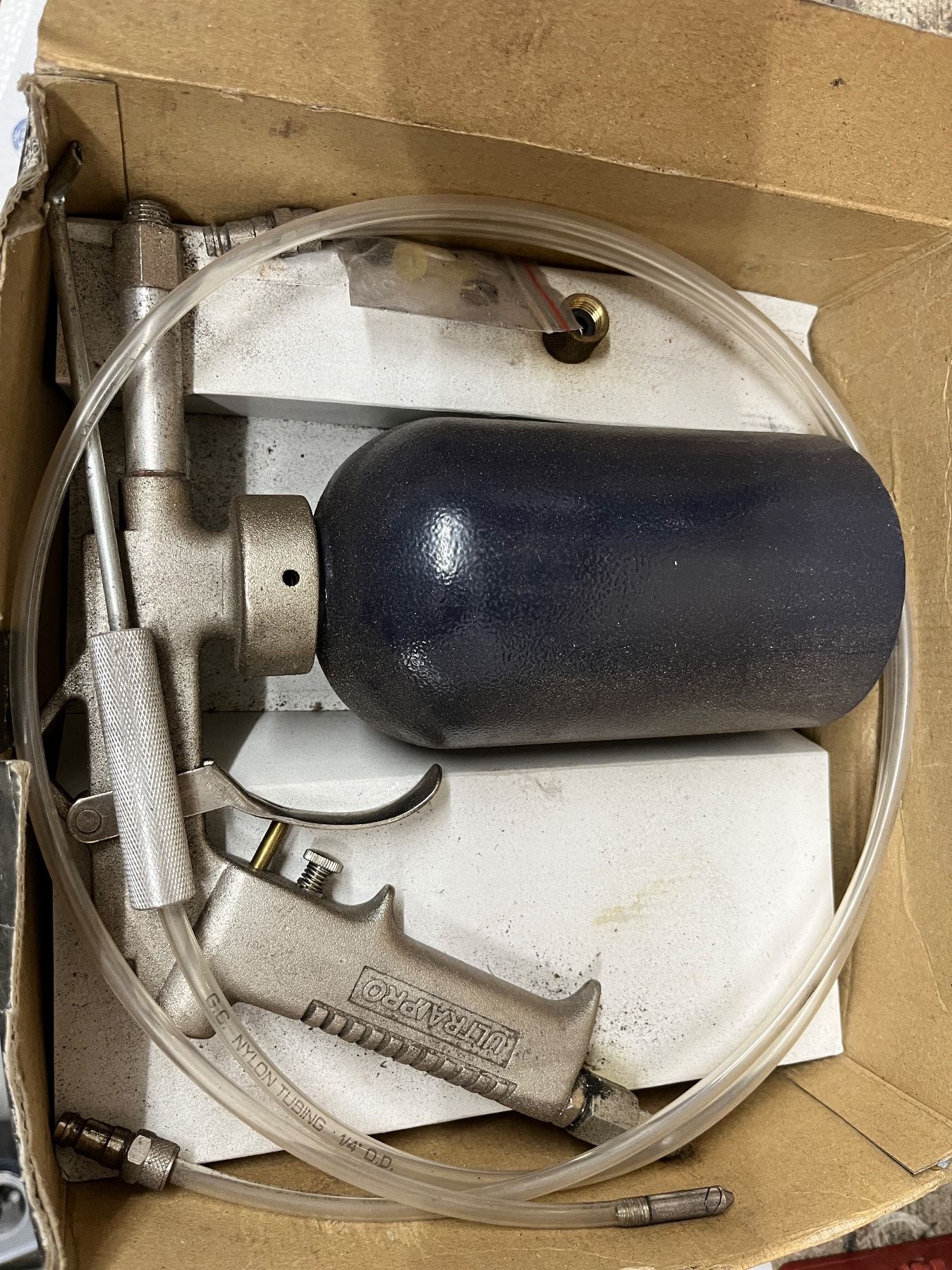 Ultra Pro Rust Proofing Gun with Cup - Sunrise Estate Services Ltd