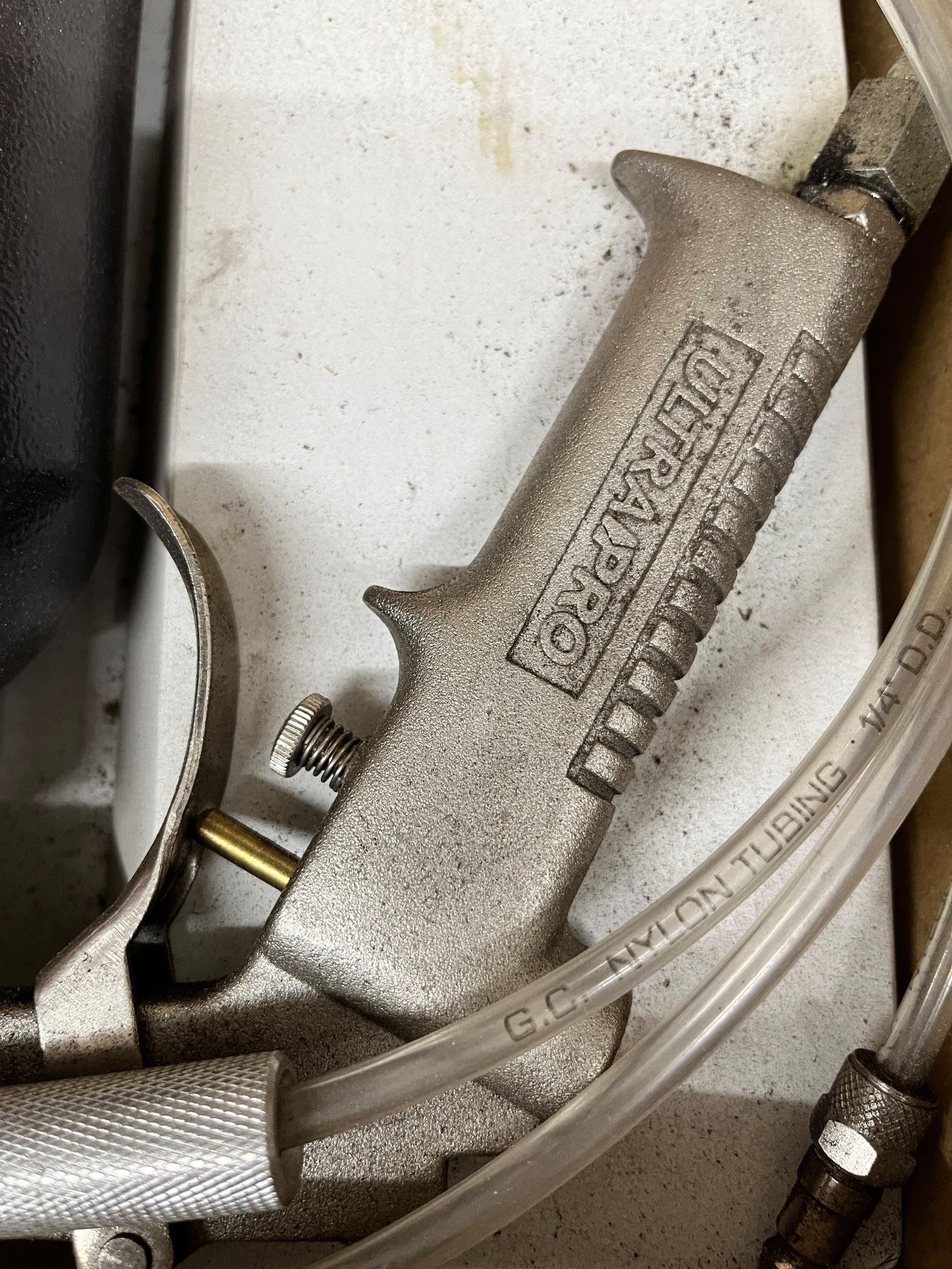 Ultra Pro Rust Proofing Gun with Cup - Sunrise Estate Services Ltd