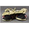 Image 5 : PLAINS INDIAN MOCCASINS