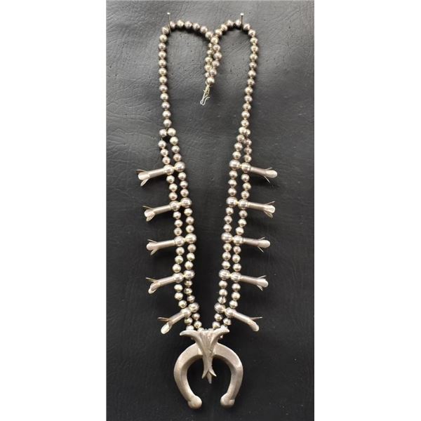 NAVAJO INDIAN SQUASH BLOSSOM NEKCLACE