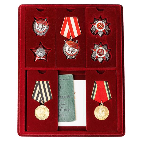 Collection of 5 Orders and 2 Medals in the Box
