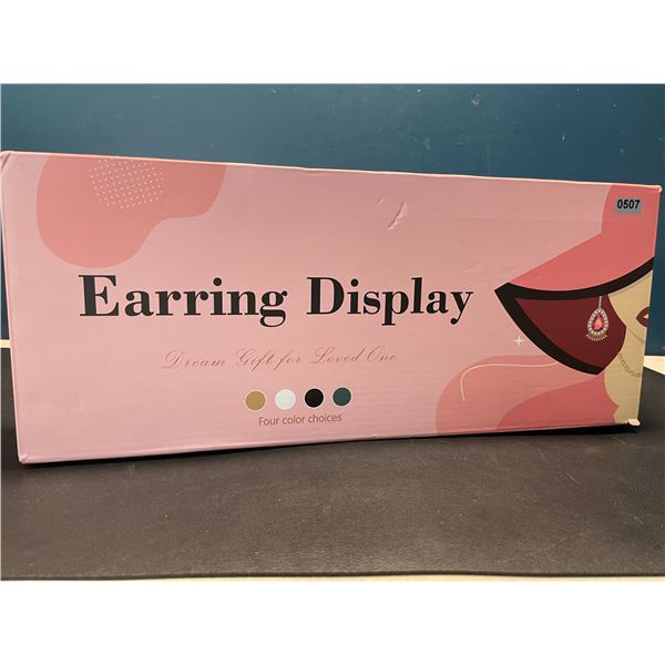 Lot of 1 Earring Display Stand