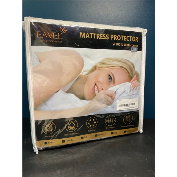 Lot of 1 Eavee Waterproof Mattress Protector - Queen Size - Brand New!