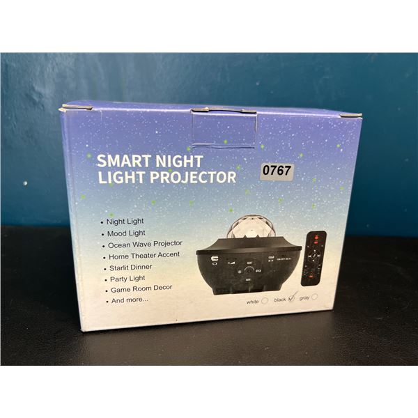 Lot of 1 Smart Night Light Projector Lamp