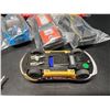 Image 4 : Lot of 1 Slot Car Race Track with Cars - Open Box