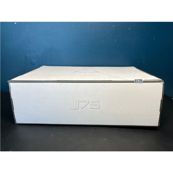 Lot of 1 J75 Stryder Black Shoes