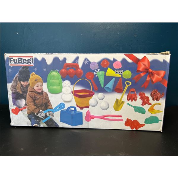 Lot of 1 Fubegi Snow Play Set