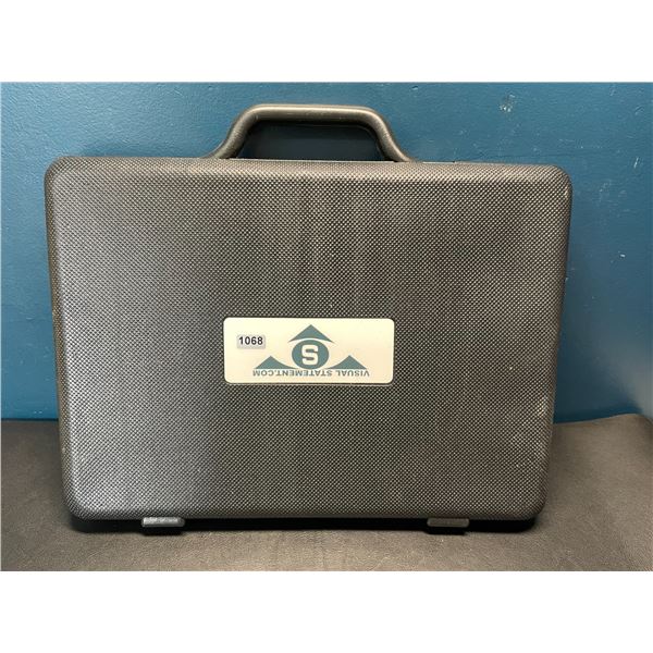 Lot of 1 Kitchen Knife Set