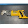 Image 1 : Lot of 1 Dewalt Reciprocating Saw - Used/Powers On