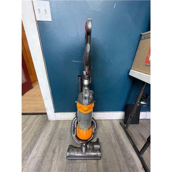 Lot of 1 Dyson Upright Vacuum - Used