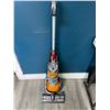 Image 1 : Lot of 1 Dyson Upright Vacuum - Used