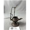 Image 2 : Antique Brass Whale Oil Lamp