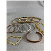 Image 2 : Various Style Vintage Bracelets