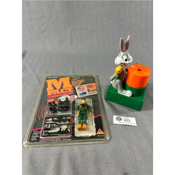 Bugs Bunny & Sealed Figure