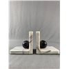 Image 2 : Pair of Art Deco Marble Bookends