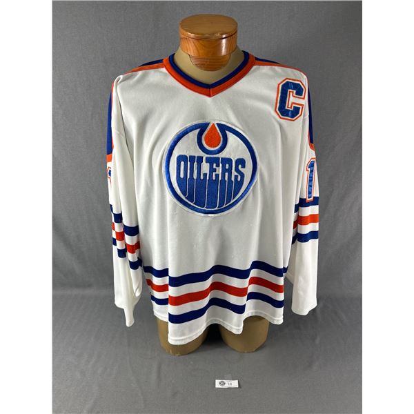 CCM Edmonton Oilers Messier #11 Sports Jersey. Men Size 16/XL