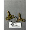 Image 2 : 2 Antique Brass Clock Keys