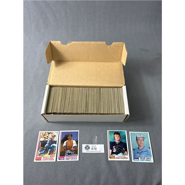 Approx. 550 1982 Topps Baseball Cards