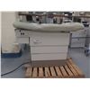 Image 2 : Midmark Ritter 223 Barrier-Free Examination Table