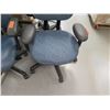 Image 2 : Qty 4 Rolling Adjustable Office Armchairs, Misc Sizes