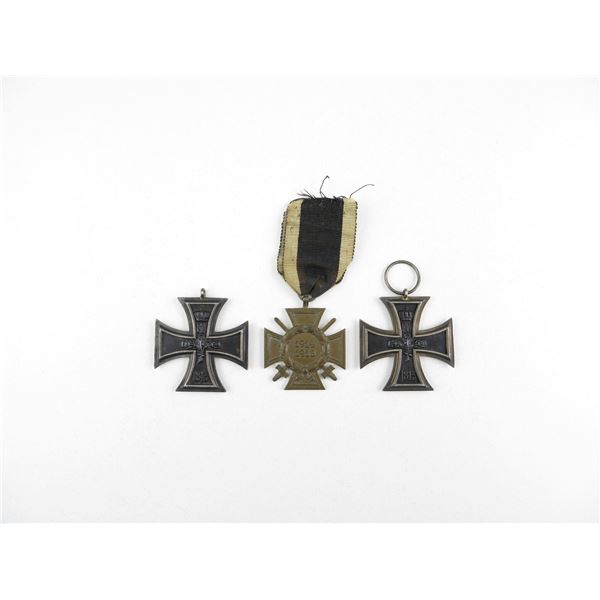 WWI GERMAN IRON CROSS, ETC. LOT