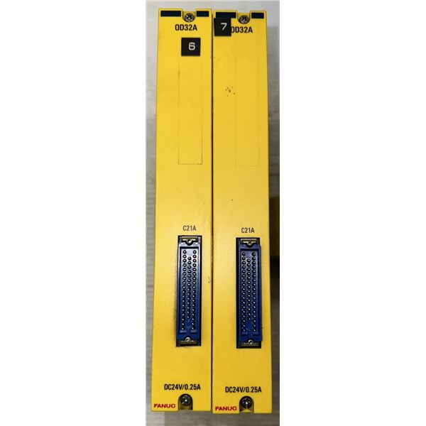 Lor of (2) Fanuc #A03B-0801-C140 Output Modules OD32A