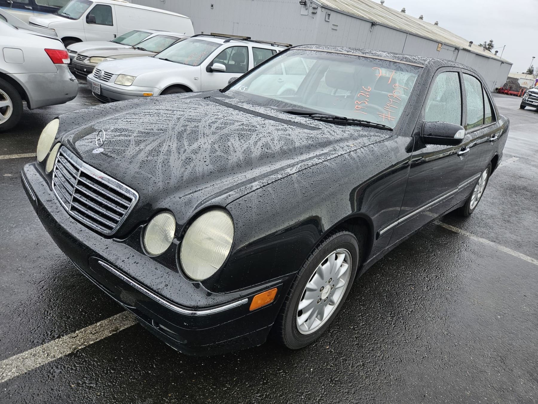 2000 Mercedes-Benz E-Class
