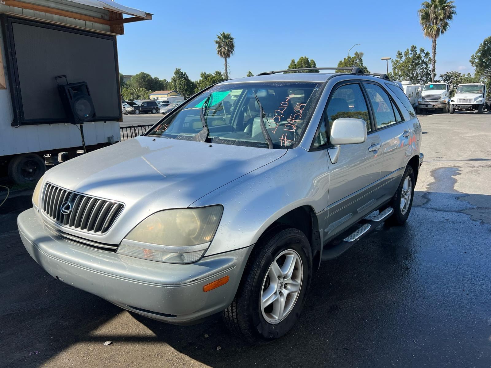 2000 Lexus RX 300