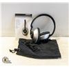 Image 1 : BOSE AROUND EAR HEADPHONES IN BAG W/ MANUAL