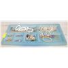 Image 1 : FLAT FULL OF ESTATE VINTAGE JEWELRY-ESTATE