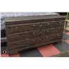 Image 1 : FAUX WOOD 6 DRAWER DRESSER H-32.25 INCHES