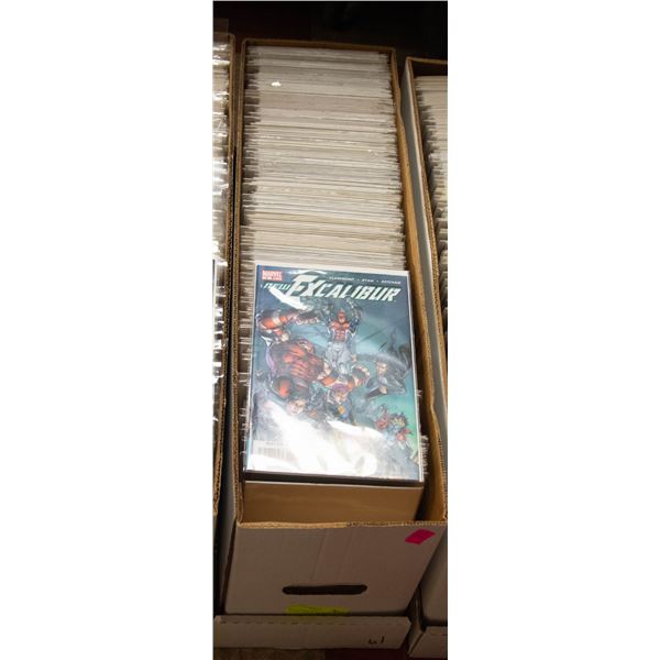 LARGE COMIC BOX MARVEL/DC/INDY  200+