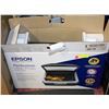 Image 1 : EPSON V500 COLOR PHOTO SCANNER