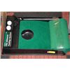 Image 1 : WORLD OF GOLF ULTIMATE PUTTING SYSTEM