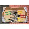 Image 1 : BOX WITH ASSORTMENT OF METAL TIN SNIPS, RH,