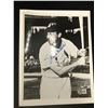 Image 1 : STAN MUSIAL SIGNED 8X10 PHOTO BECKETT COA