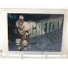 Image 2 : 1995 FLEER/SKYBOX INTERNATIONAL NO.4 OF 12 WAYNE GRETZKY