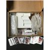 Image 1 : LARGE LOT OF NHL CARDS