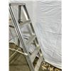 Image 2 : 5 Foot aluminium ladder