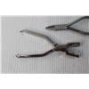 Image 2 : (2) Pairs of Specialty Pliers